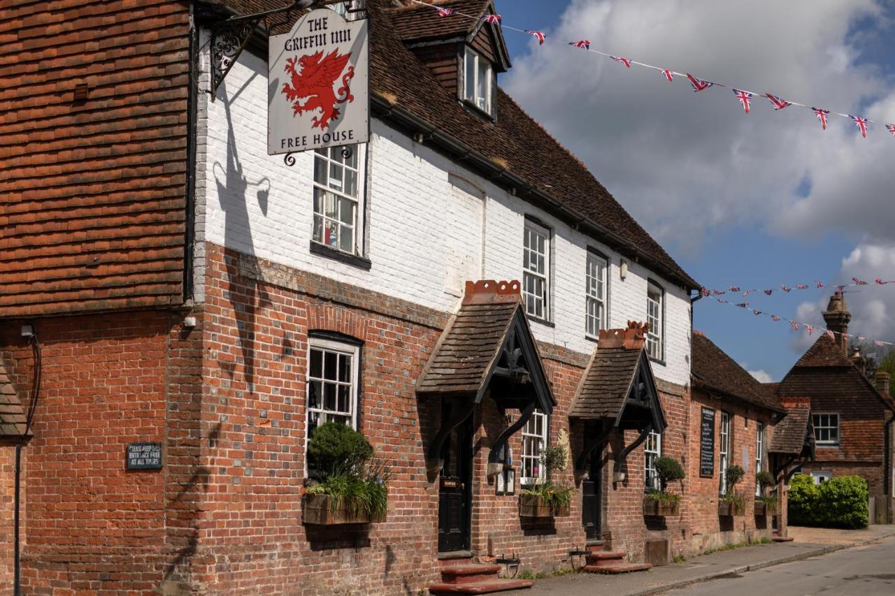 The Griffin Inn Fletching Екстериор снимка